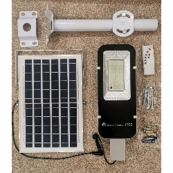 Mocna Lampa Solarna Led Z Czujnikiem Zmierzchu + Pilot